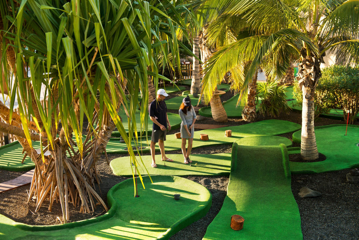 Minigolf dentro del resort